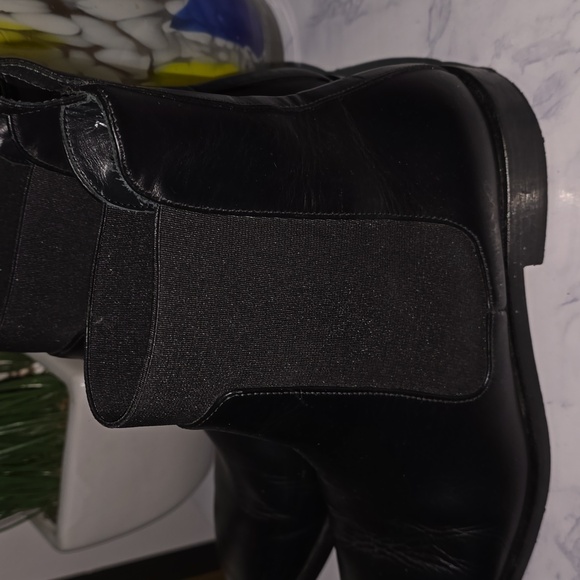 EverlaneThe Square Toe Chelsea Boot - Picture 5 of 7